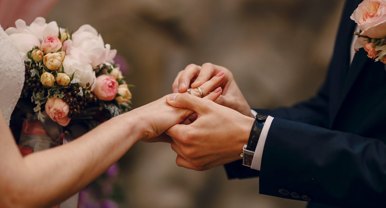 couple who needs marriage certificate