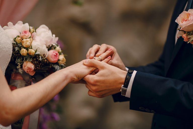 couple who needs marriage certificate